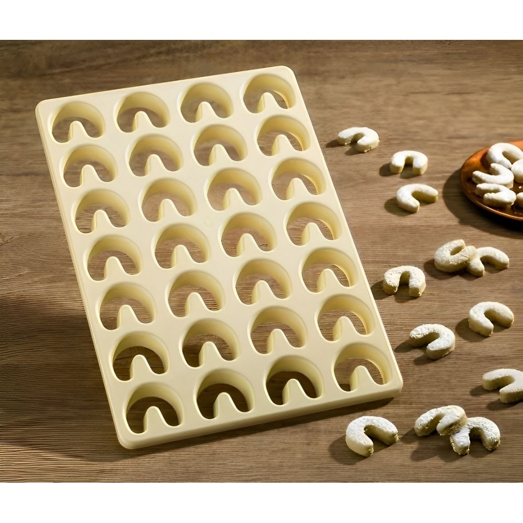 Sablon Decupator Aluat Biscuiti Fursec Semiluna, 33x23 cm