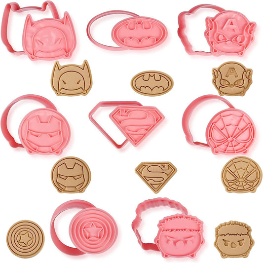 Set Decupatoare Super Eroi Pentru Pasta de zahar Martipan Biscuiti