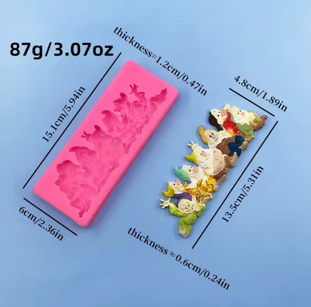 Forma Silicon Bordura Disney Alba ca Zapada Cei 7 Pitici